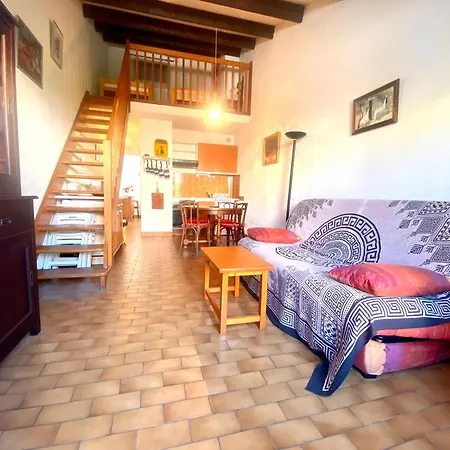 Maisonnette 6 Personnes Proche – Animaux Acceptés